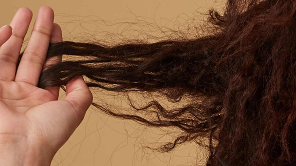 Os malefícios do sulfato em cabelos